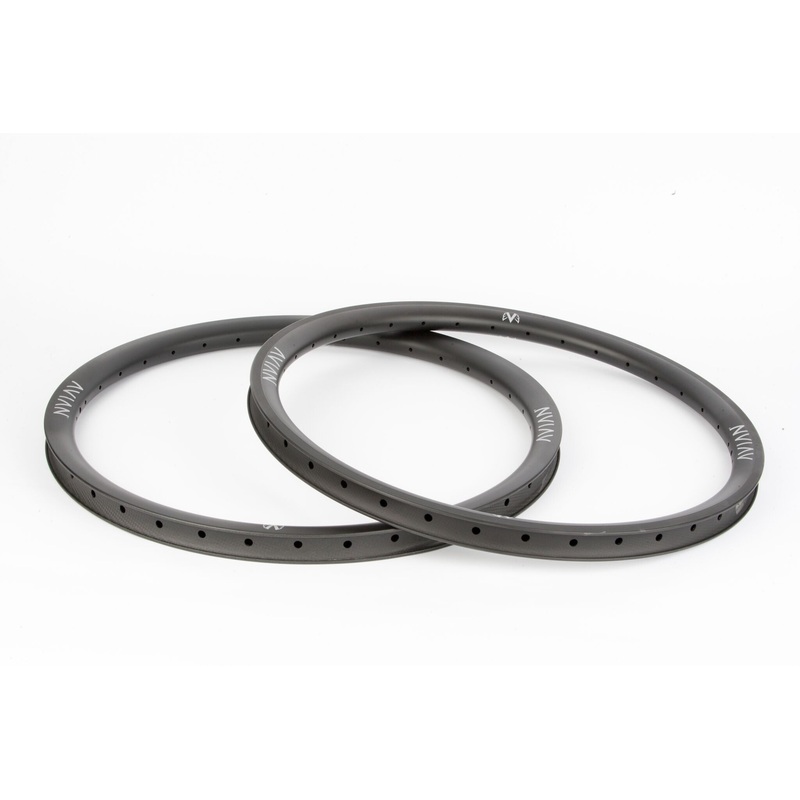 Avian Venatic Carbon Rear Rim - 36H 24x1.75" - Matte Black