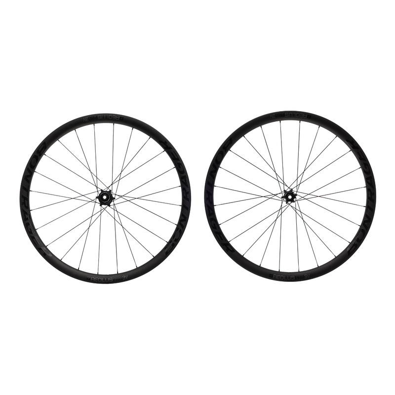Bontrager Aeolus Pro 3V TLR Disc Carbon Tubeless 700c Wheelset