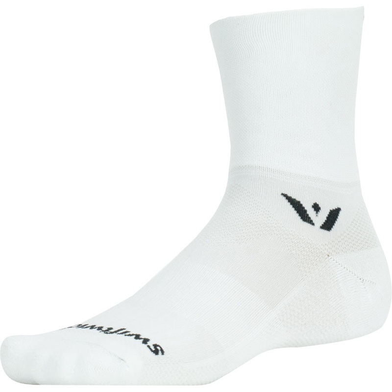 Swiftwick Aspire Quarter Crew Socks - 4" White Medium