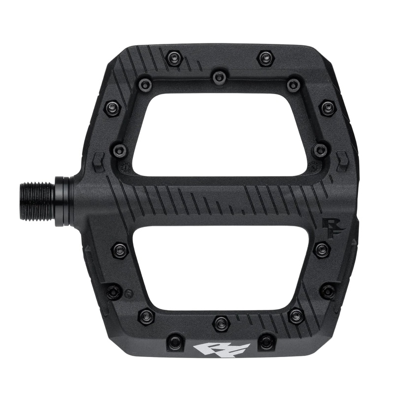 Chester Pedals Black Small