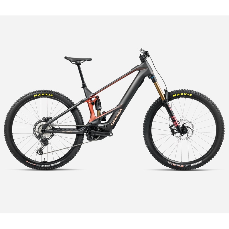 2026 Wild M-Team Caramel Carbon S